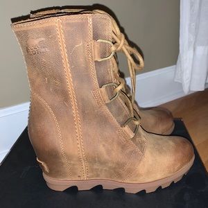 Sorel Joan of Arctic Wedge II size 8